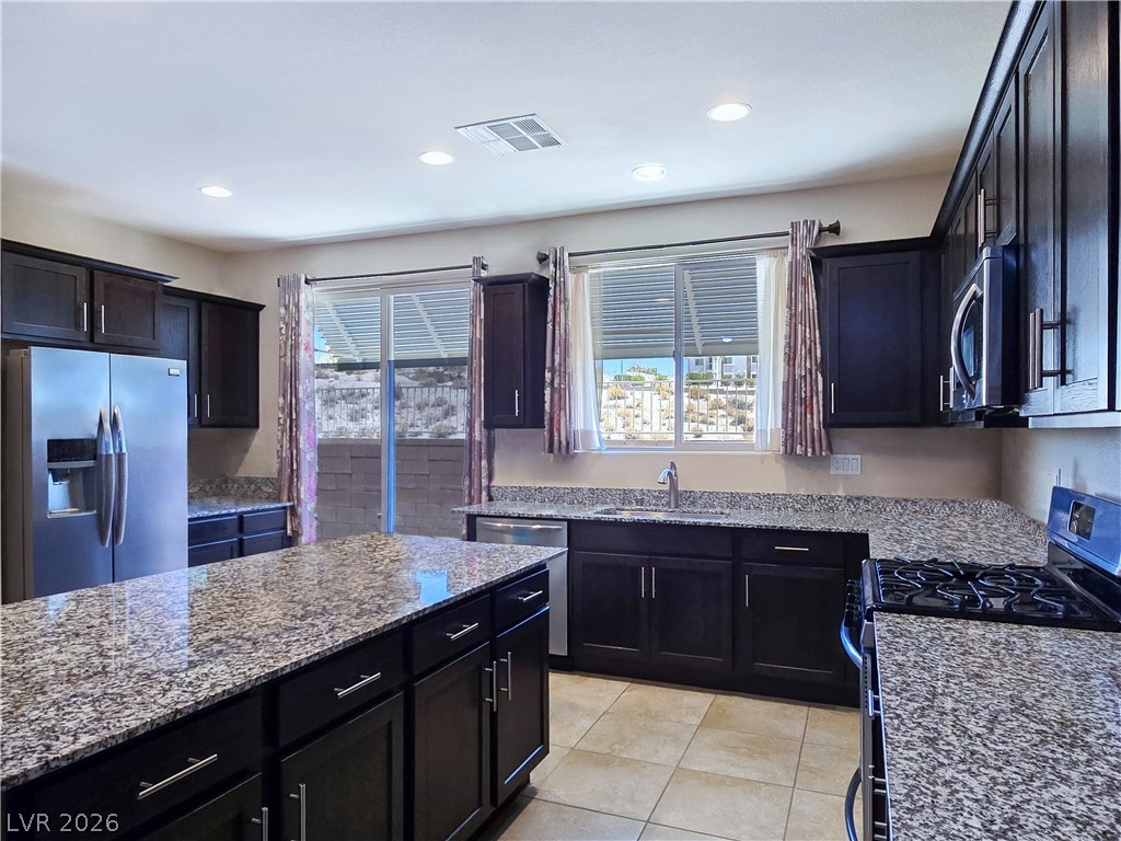 2736 Brinkley Manor Street Property Photo 18