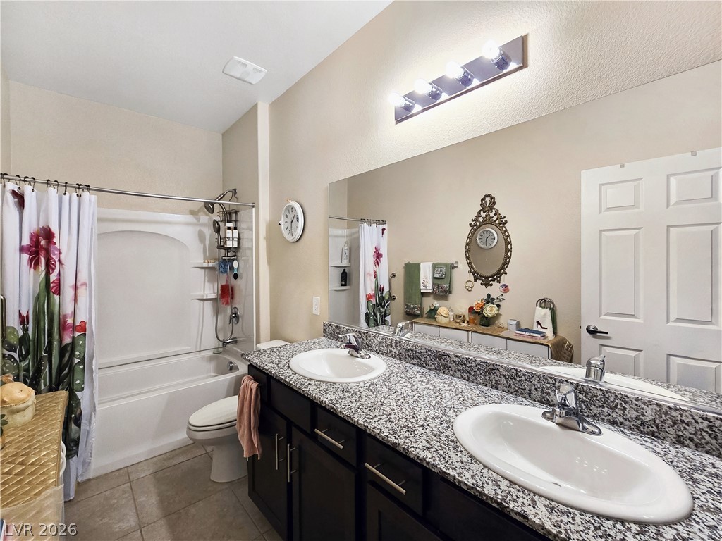 2736 Brinkley Manor Street Property Photo 23