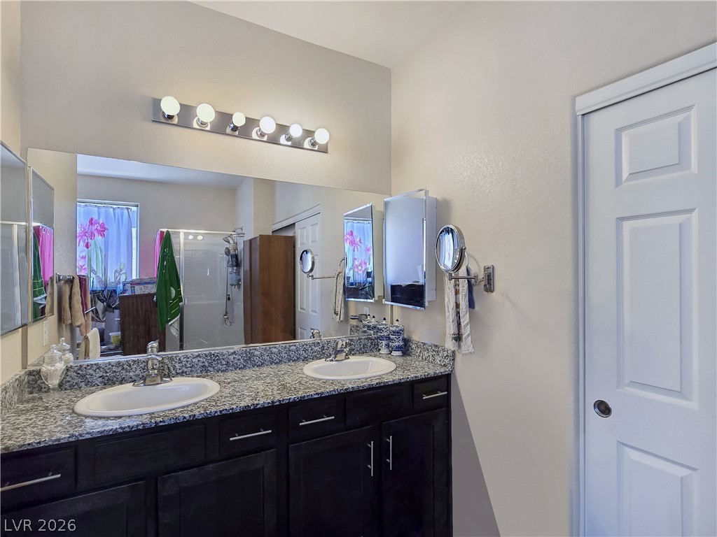 2736 Brinkley Manor Street Property Photo 27