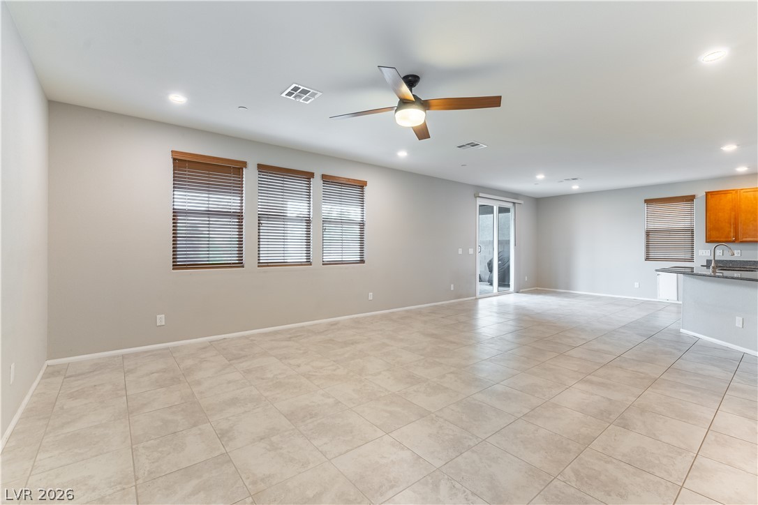 982 Twilight Glow Court Property Photo 5