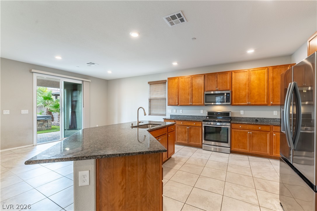 982 Twilight Glow Court Property Photo 11