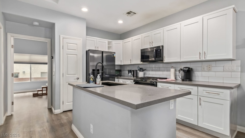 7873 Sambar Court Property Photo 8