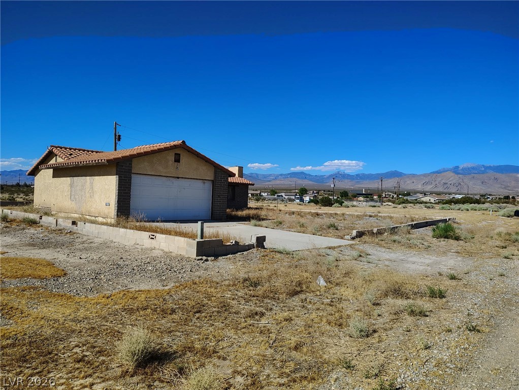 2600 Feather Street Property Photo 1