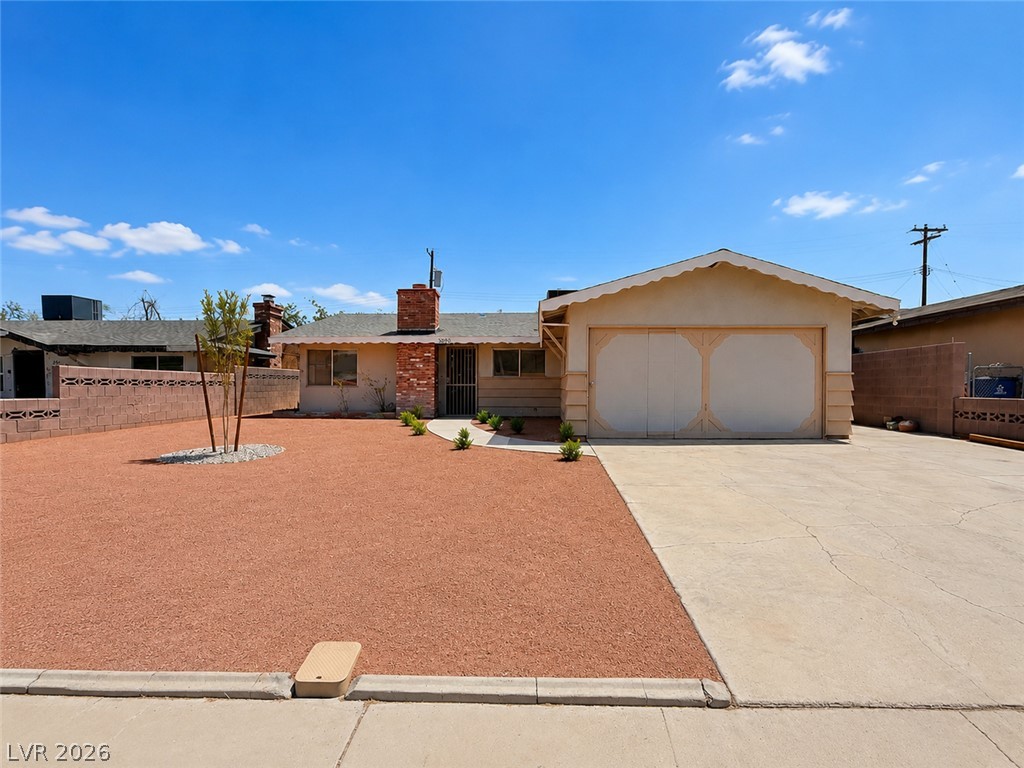 3909 West Oakey Boulevard Property Photo 1