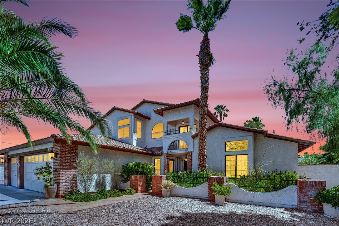 6767 Tree Haven Court Property Photo 2