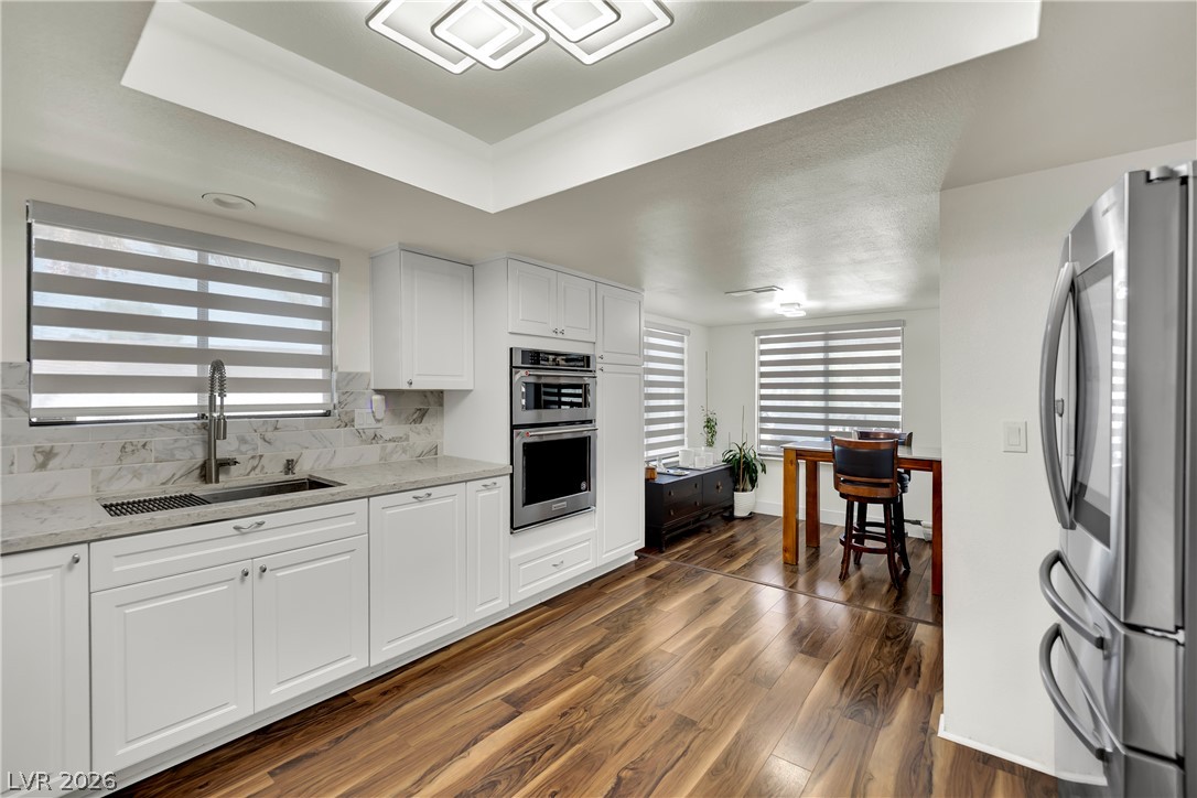 6767 Tree Haven Court Property Photo 17