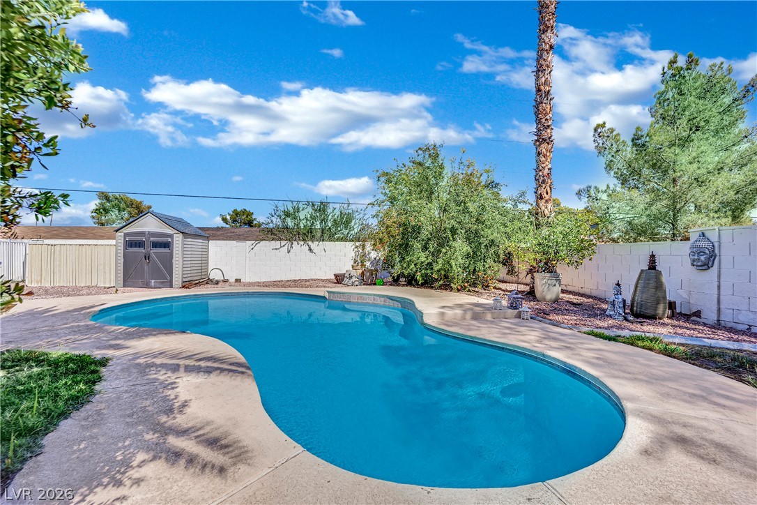 6767 Tree Haven Court Property Photo 47