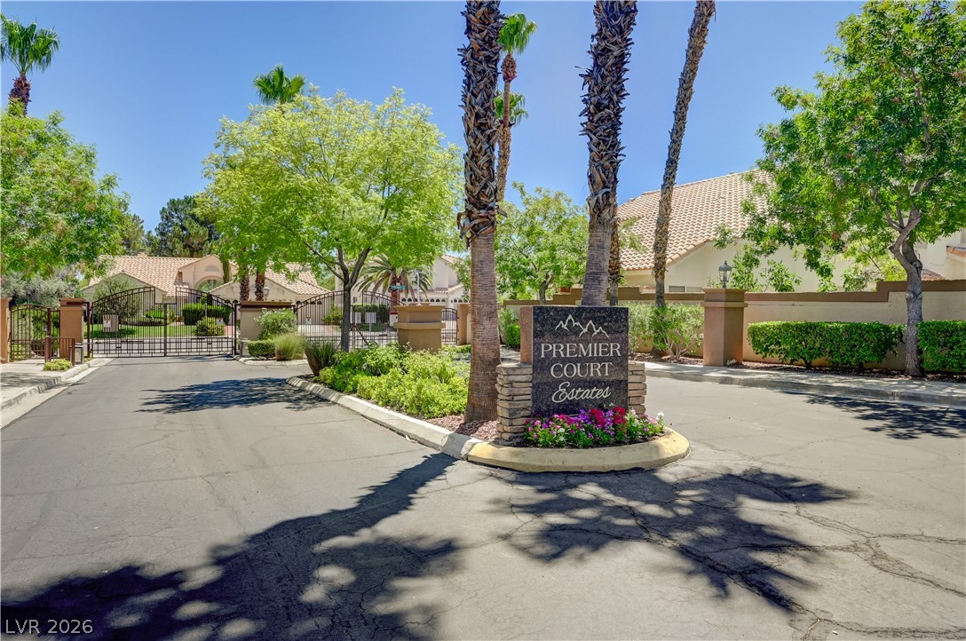 1409 Premier Court Property Photo 2