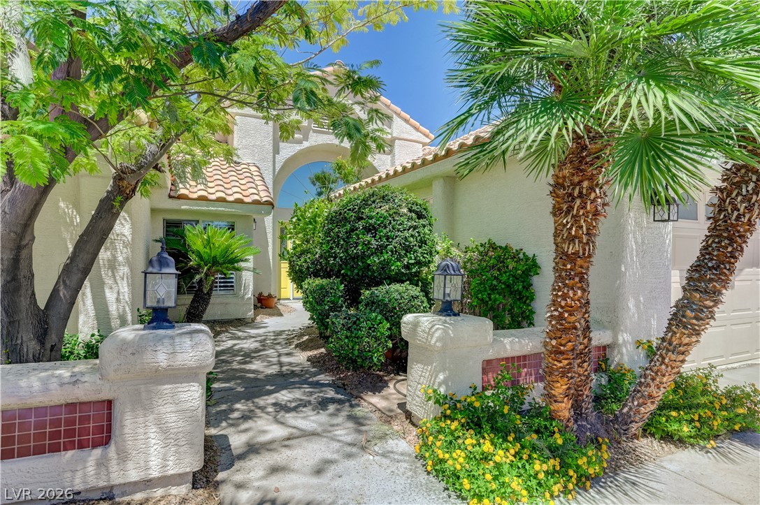 1409 Premier Court Property Photo 5