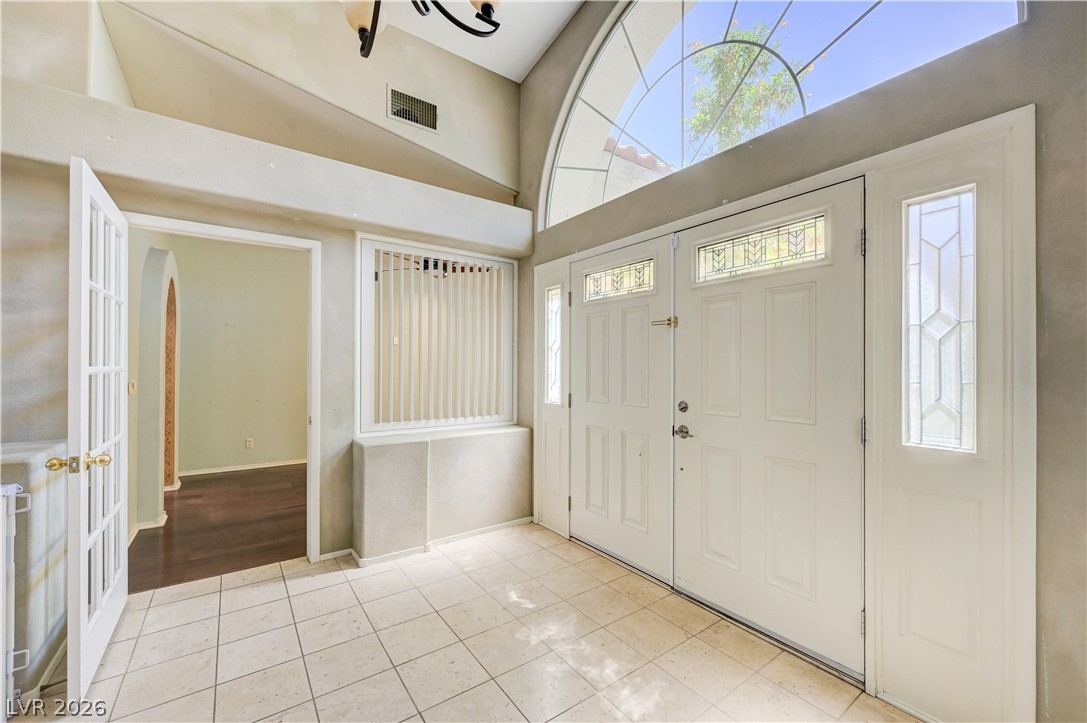 1409 Premier Court Property Photo 6