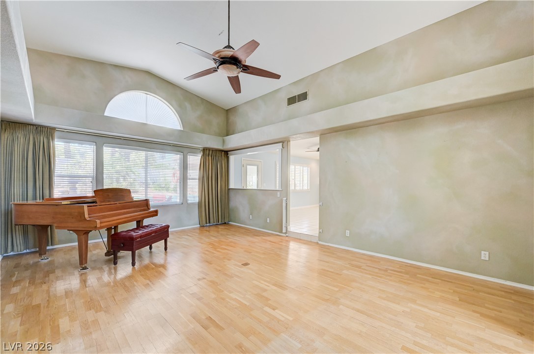 1409 Premier Court Property Photo 10