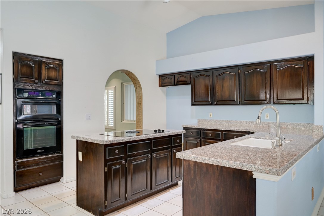 1409 Premier Court Property Photo 13