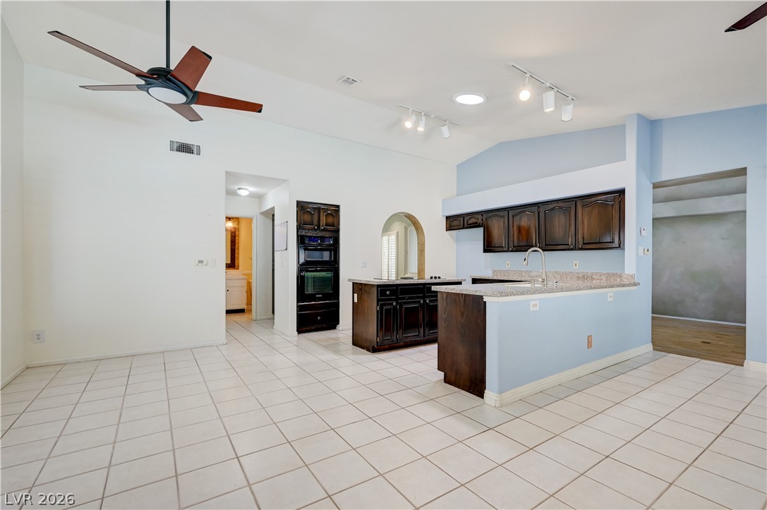1409 Premier Court Property Photo 20