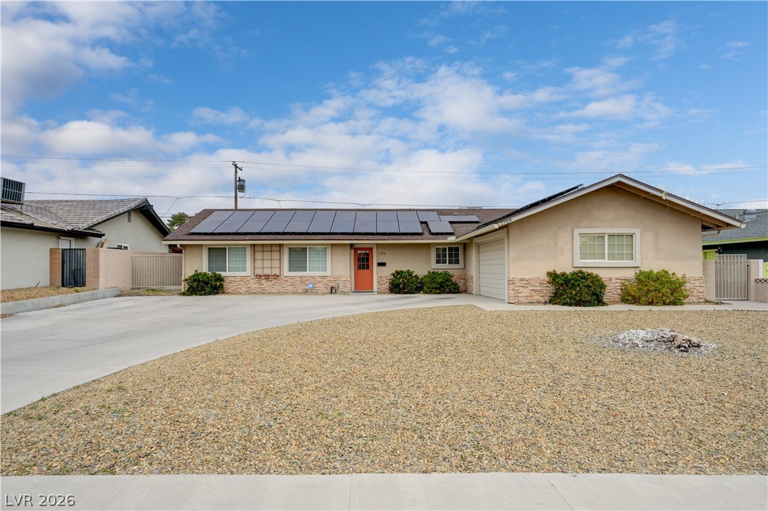 2704 West Oakey Boulevard Property Photo 1