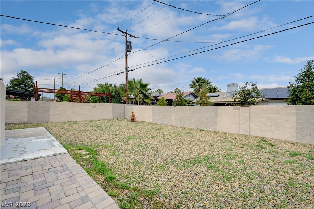 2704 West Oakey Boulevard Property Photo 32