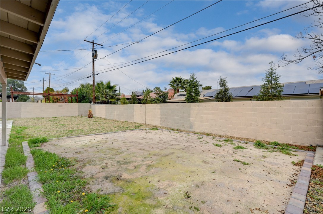 2704 West Oakey Boulevard Property Photo 37