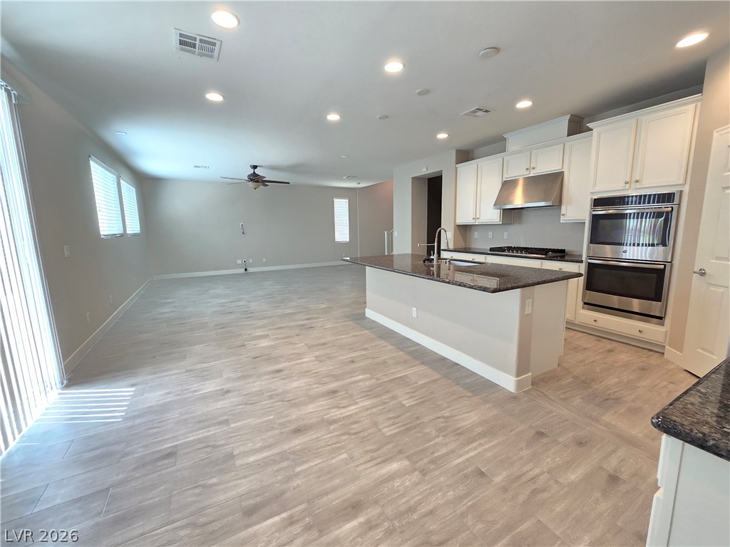 8059 Encanterra Road Property Photo 5