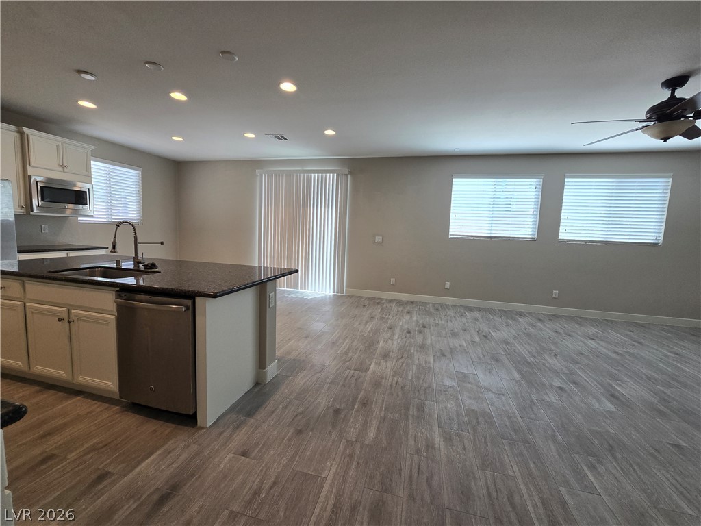 8059 Encanterra Road Property Photo 12