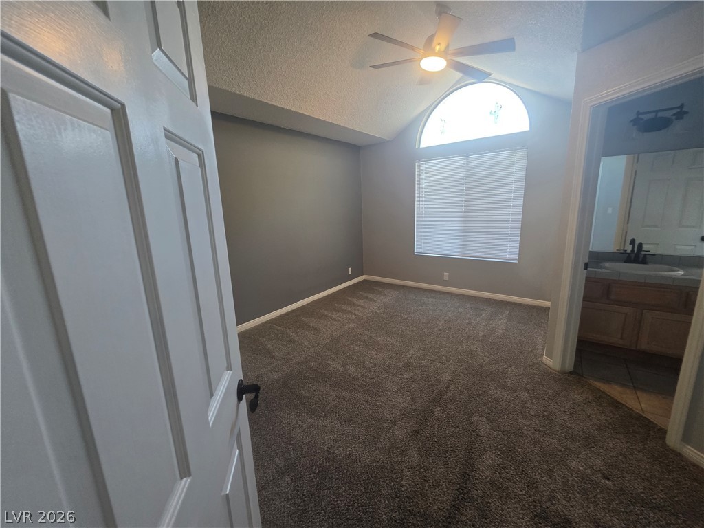 5027 Strauss Drive Property Photo 16