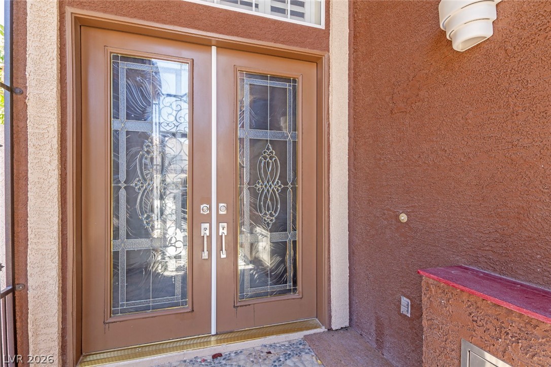 9592 Camino Capistrano Lane Property Photo 5