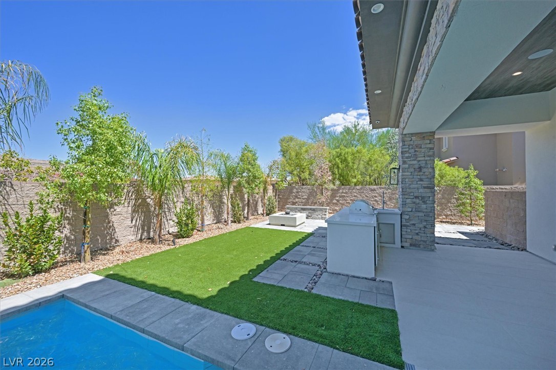 34 Vintage Canyon Street Property Photo 60
