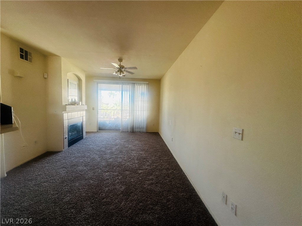 7143 South Durango Drive 308 Property Photo 5
