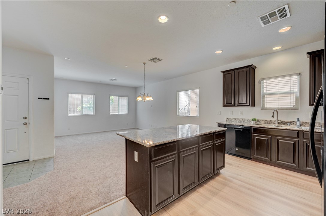 7760 Petite Pillar Court Property Photo 3