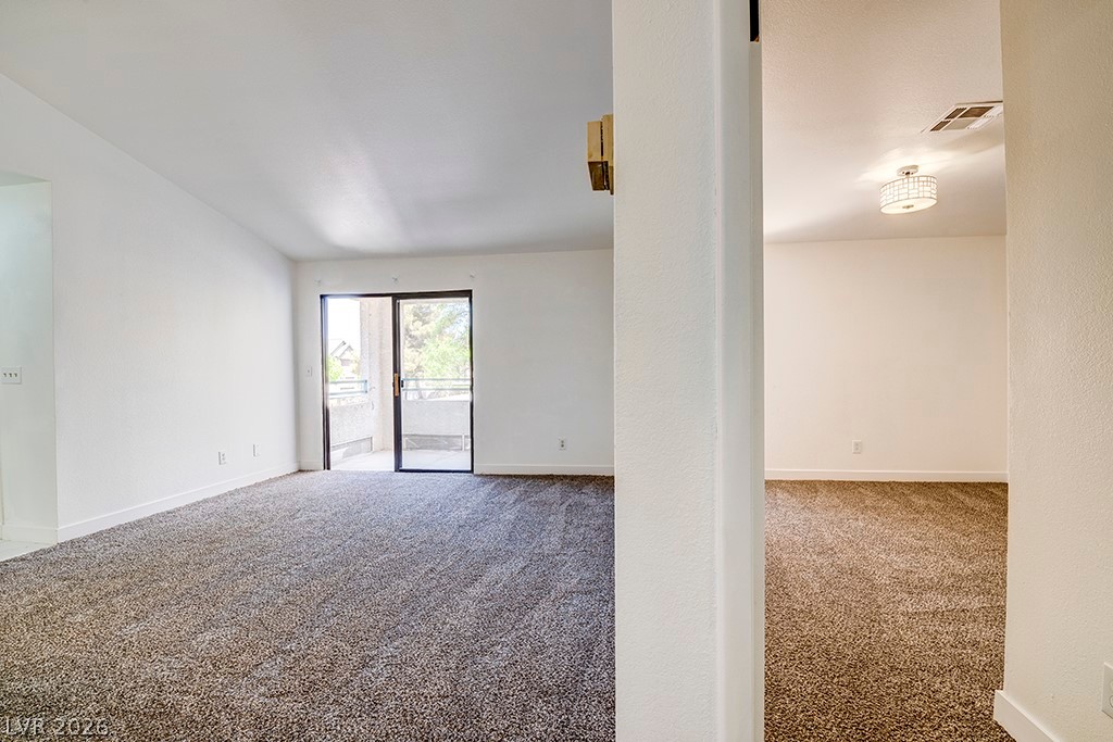 5121 Lindell Road 206 Property Photo 15