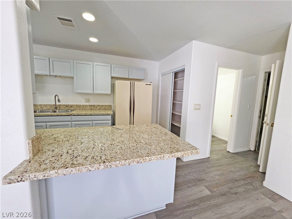 670 Bourbon Street 2 Property Photo 9