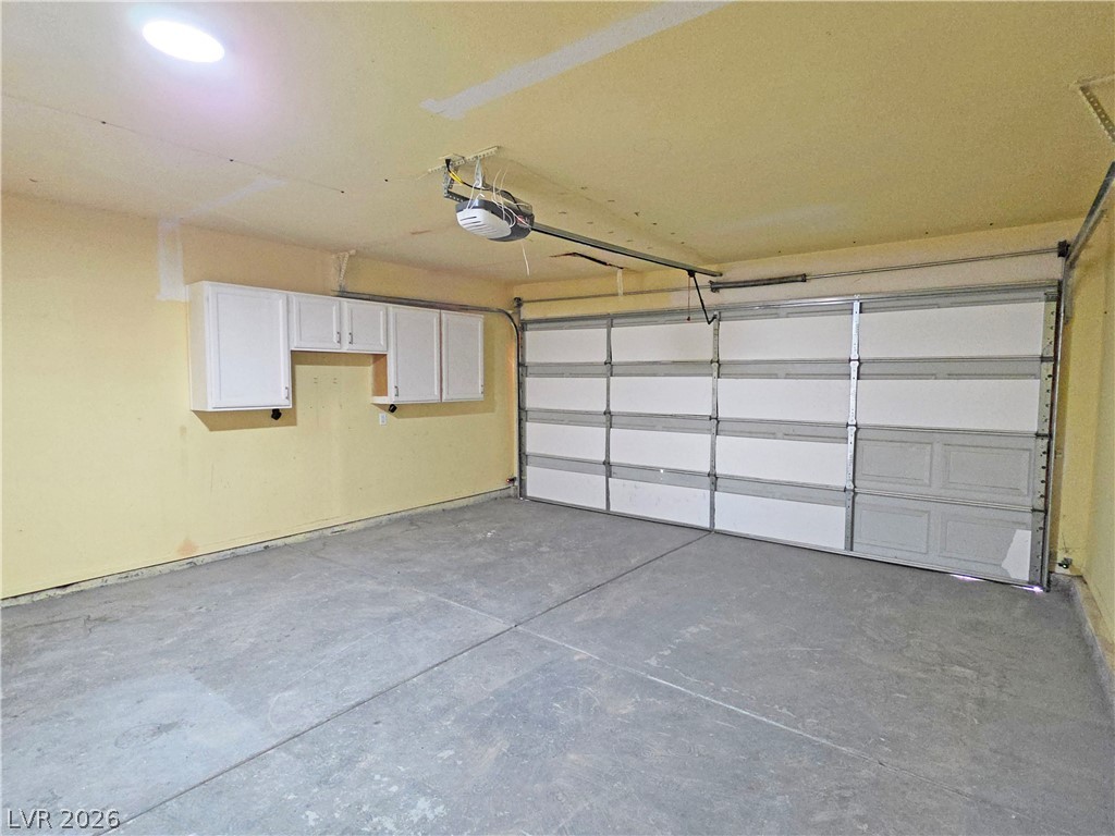670 Bourbon Street 2 Property Photo 19