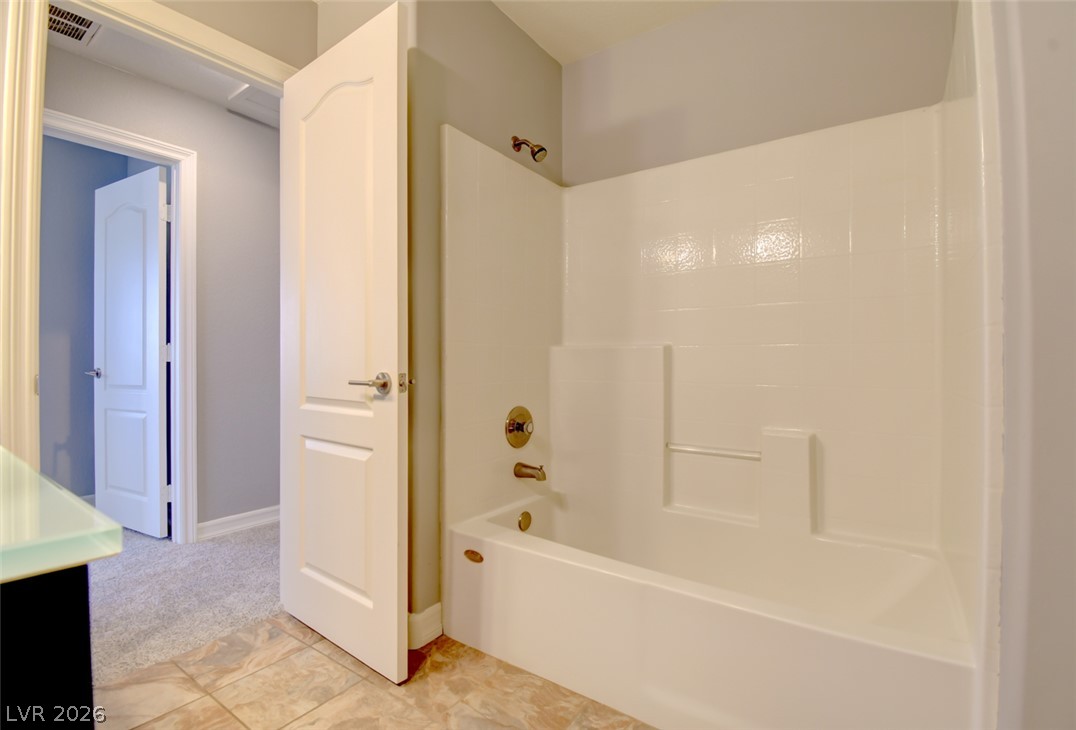 994 Upper Meadows Place Property Photo 37