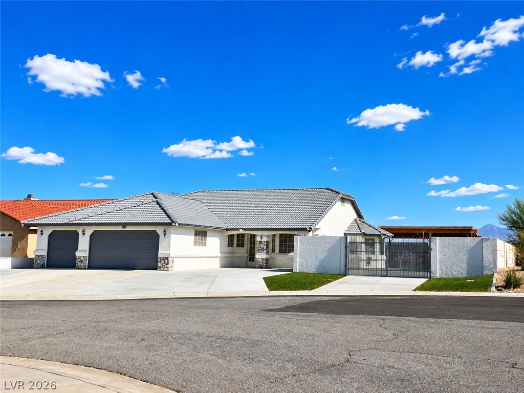 3630 East Vineyard Drive Property Photo 1