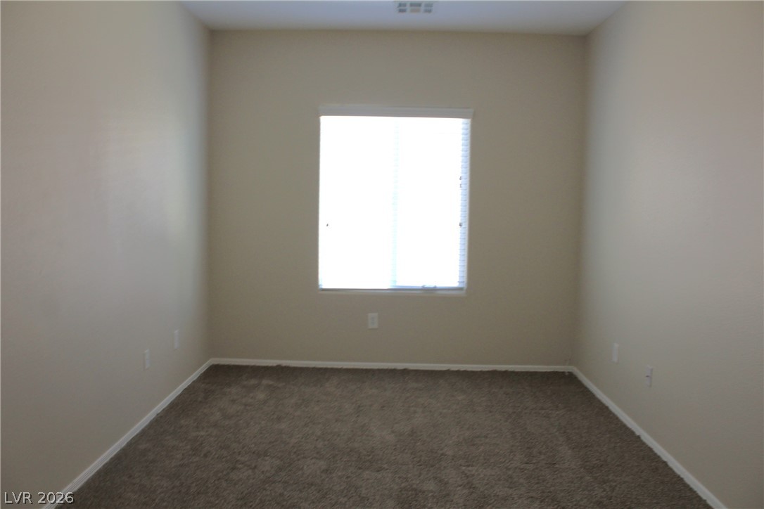 2212 Sawtooth Mountain Drive Property Photo 2