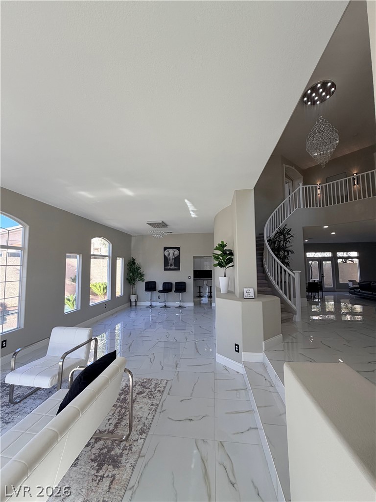 8922 Rio Verde Avenue Property Photo 10
