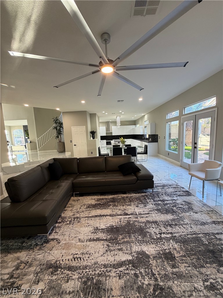8922 Rio Verde Avenue Property Photo 16