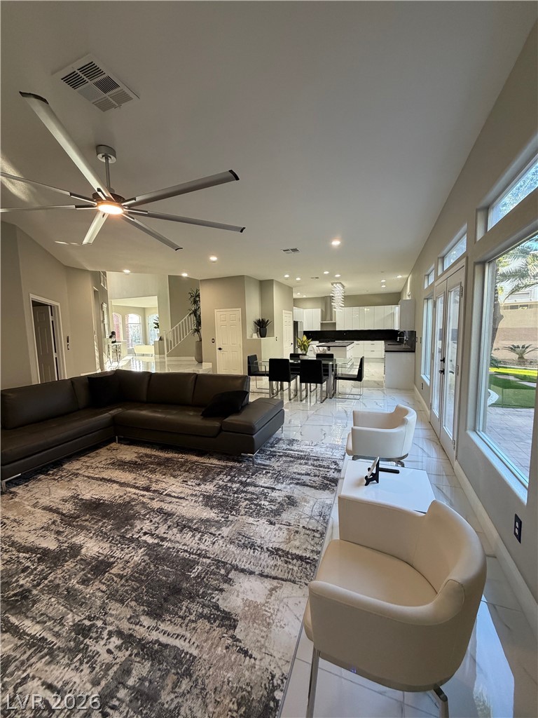 8922 Rio Verde Avenue Property Photo 17