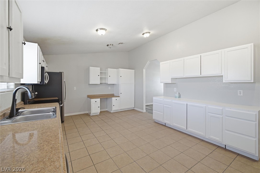 200 West Eton Street Property Photo 5