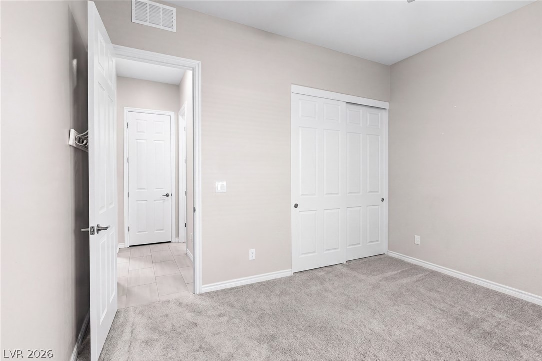 652 Longfeather Street Property Photo 29