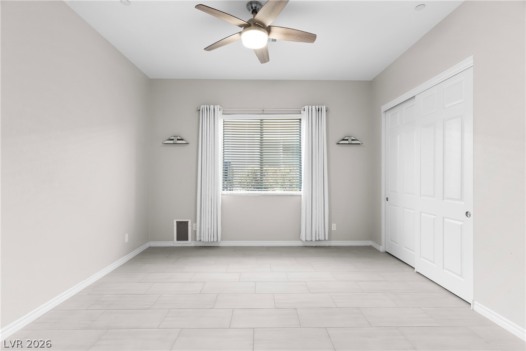 652 Longfeather Street Property Photo 31