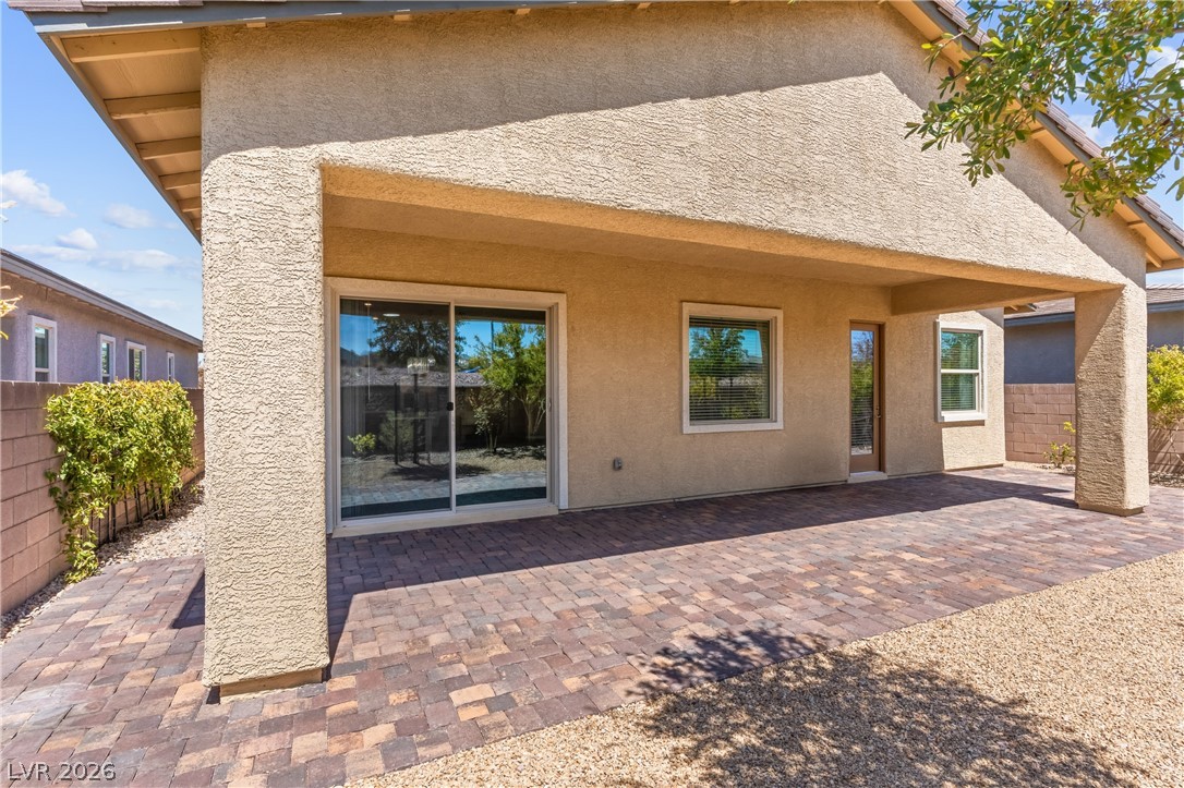 652 Longfeather Street Property Photo 36