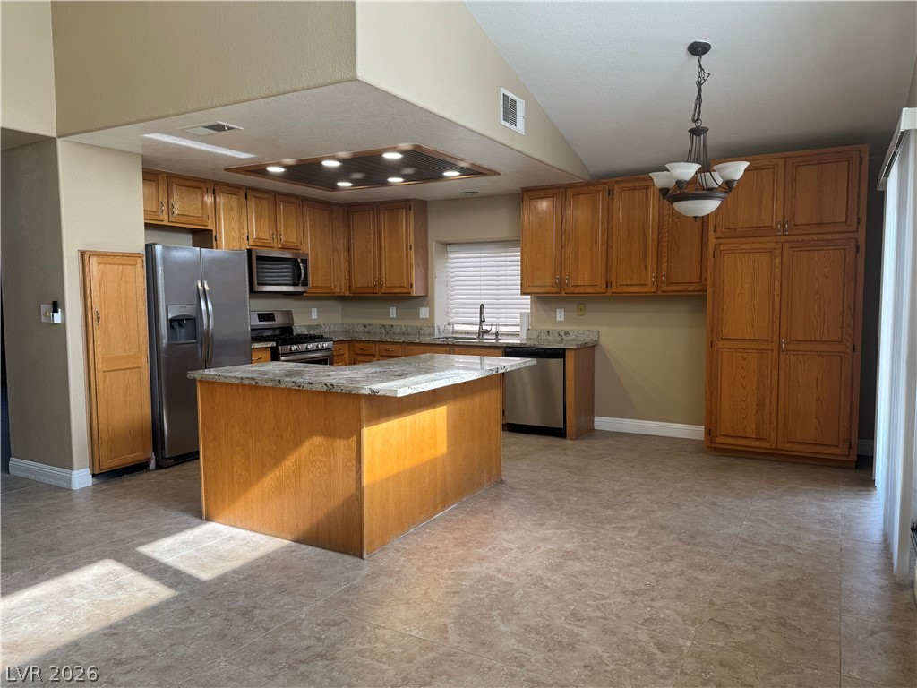 4906 High Creek Drive Property Photo 2