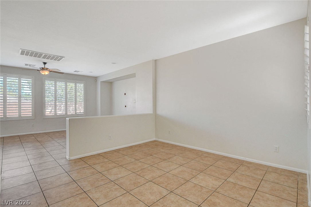 9734 Maspalomas Street Property Photo 10