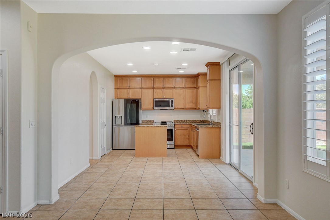 9734 Maspalomas Street Property Photo 13