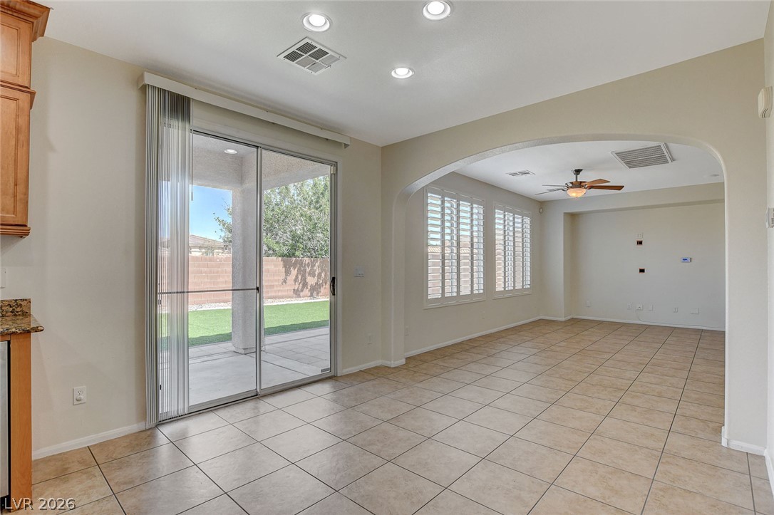 9734 Maspalomas Street Property Photo 18