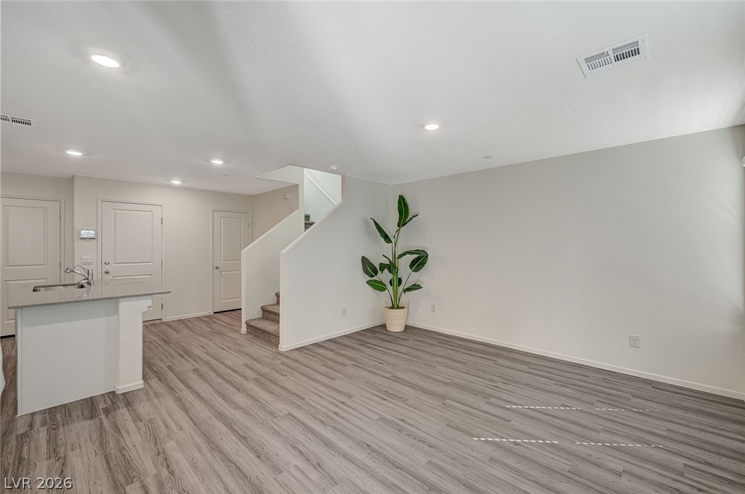 6923 Honor Hill Street Property Photo 17