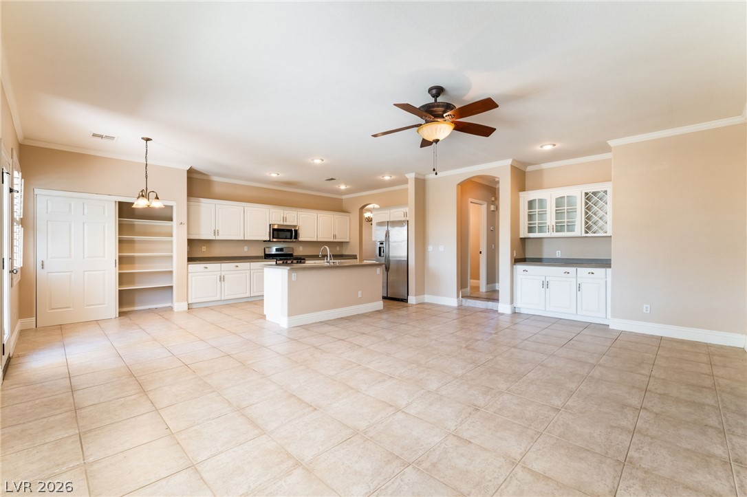 10183 Whispy Willow Way Property Photo 4