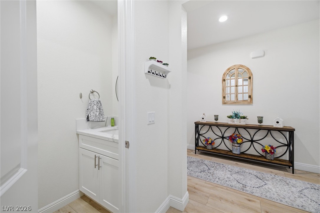 6950 Sandpebble Street Property Photo 11