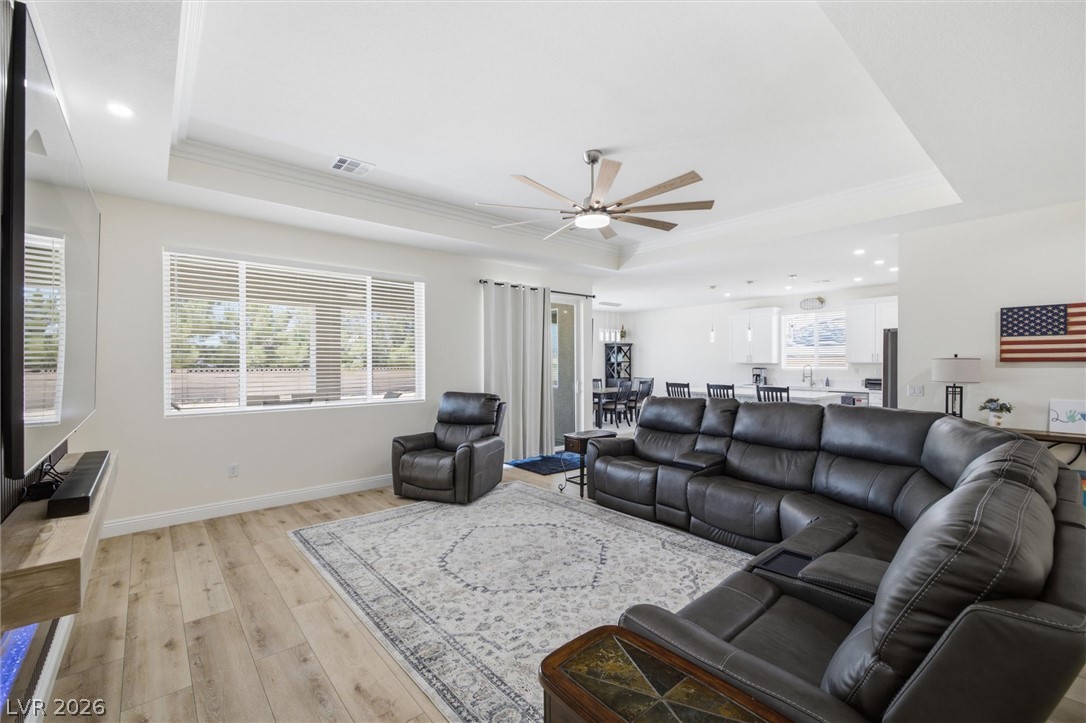 6950 Sandpebble Street Property Photo 15