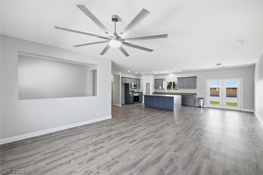 5411 Fernwood Court Property Photo 10