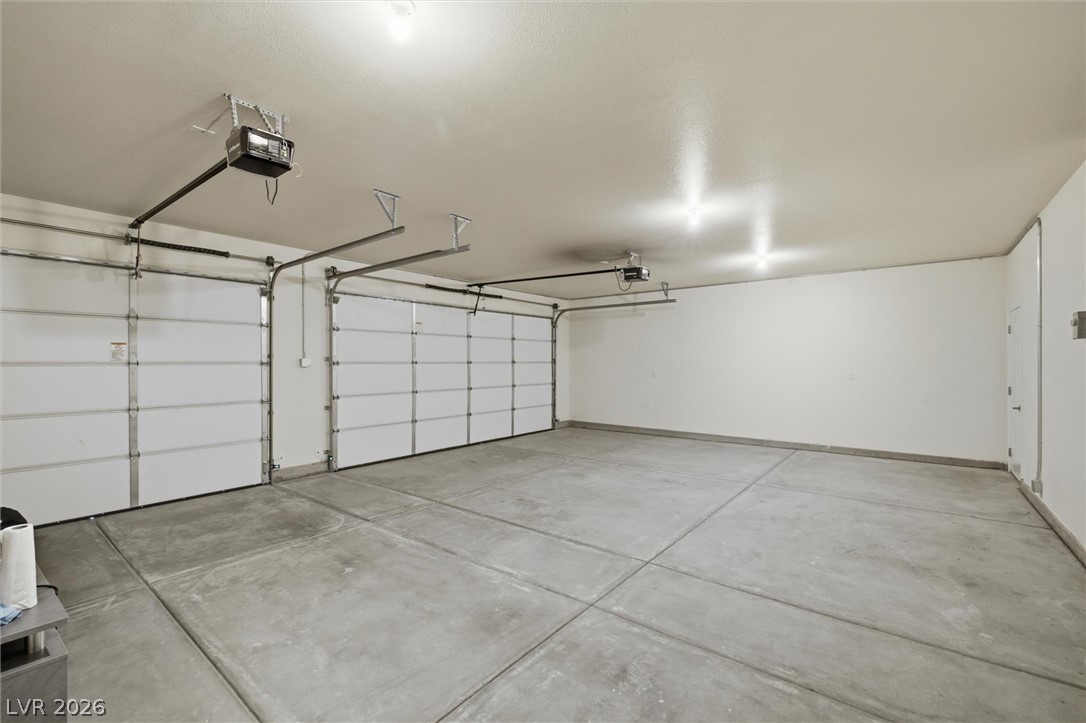 5411 Fernwood Court Property Photo 24